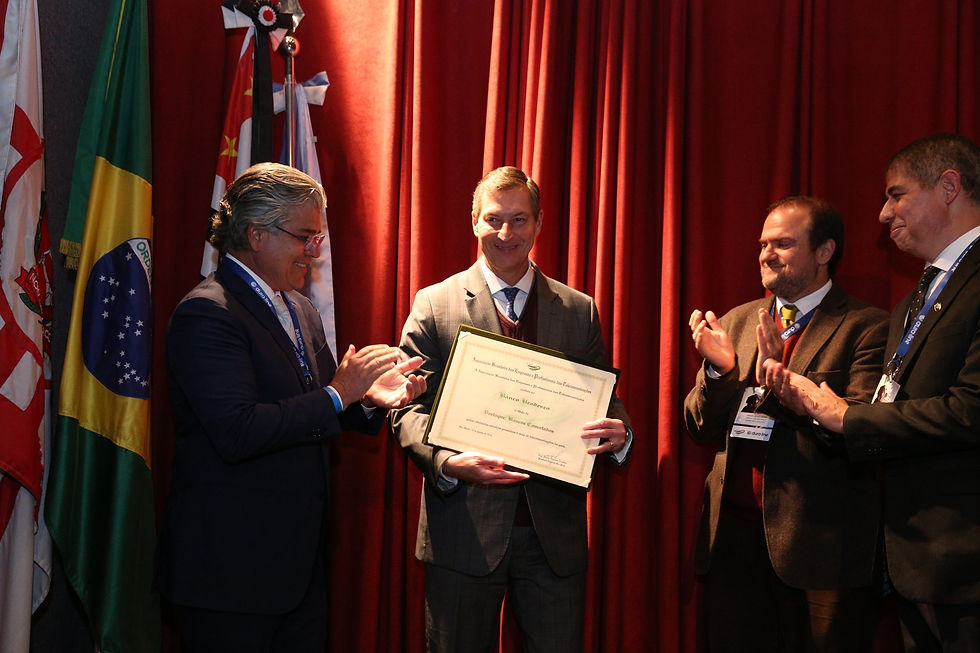 Octavio de Lazari Junior