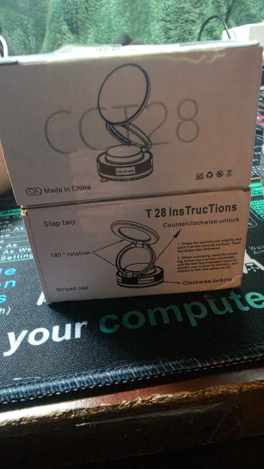 Thumbnail: CCT 28 Vacuum Magnetic Phone Holder - Black