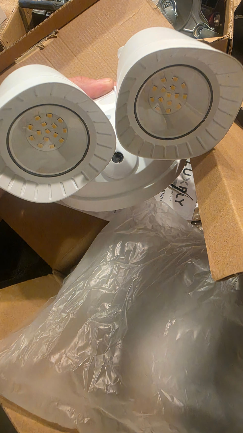 LUXFLY flood light inventory photo