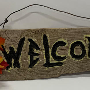 Welcome Sign with Maple Leaves 12"