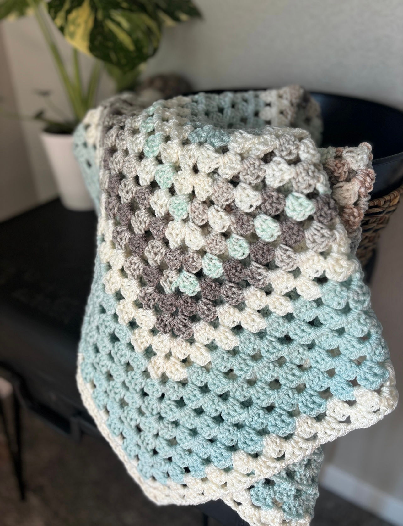 To the Moon Crochet Baby Blanket