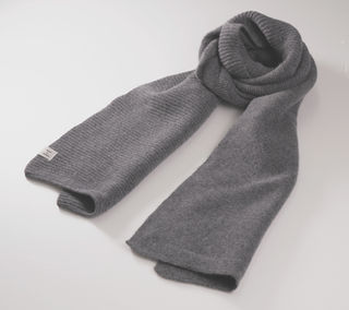 KRIS VAN ASSCHE ナローマフラー グレー サステナブルファッション・カシミアマフラー| ecuvo,（エクボ）