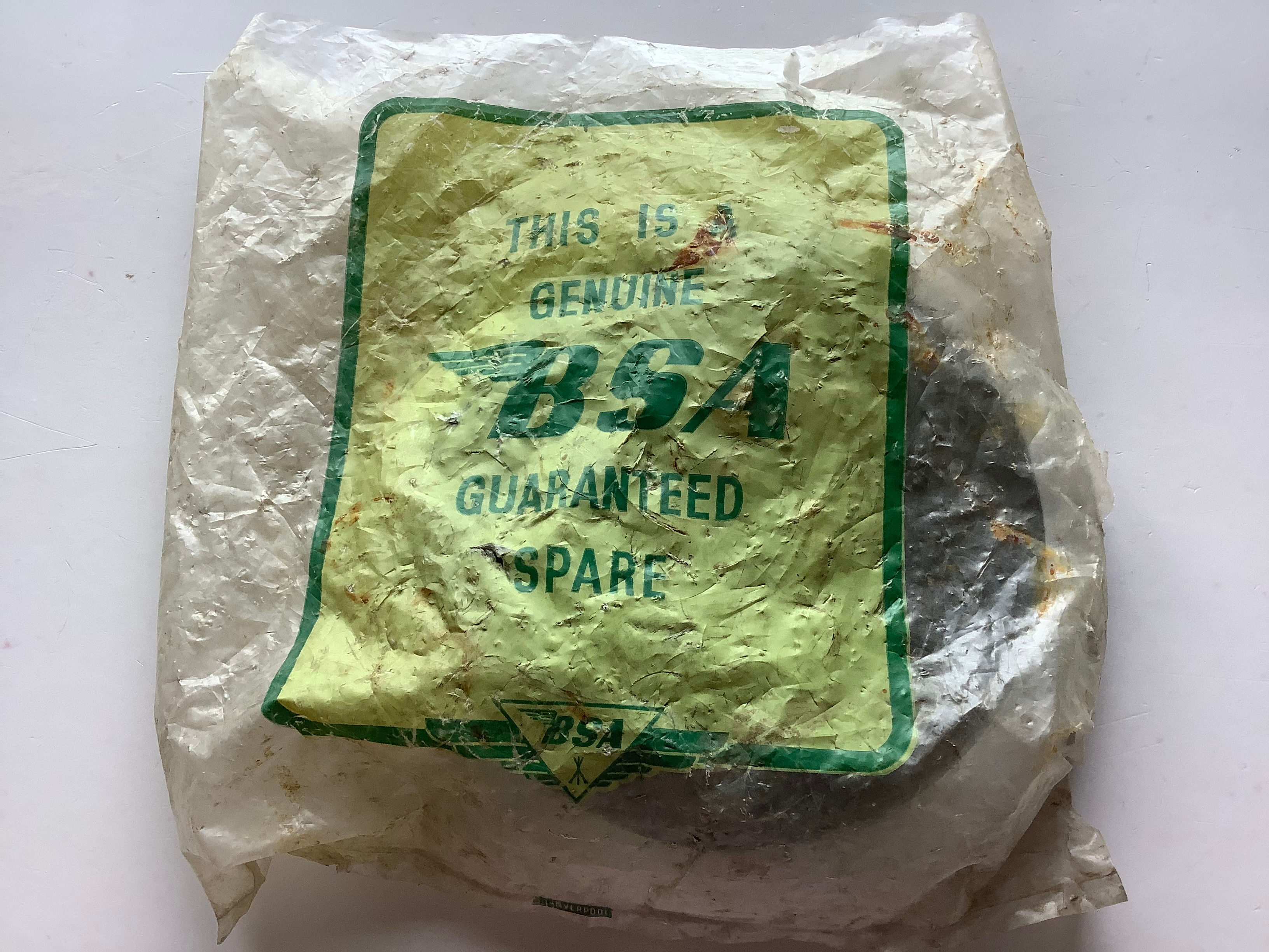 NOS BSA C15 Front Wheel Hub Cover Plate: 40-5520