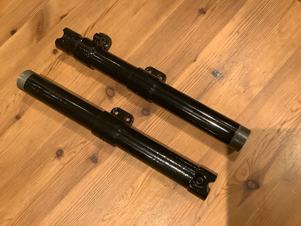 Used Twin Hole Clamp T20 Cub Lower Fork Legs: 97-1040 / H1040 / 97-1043 / H1043