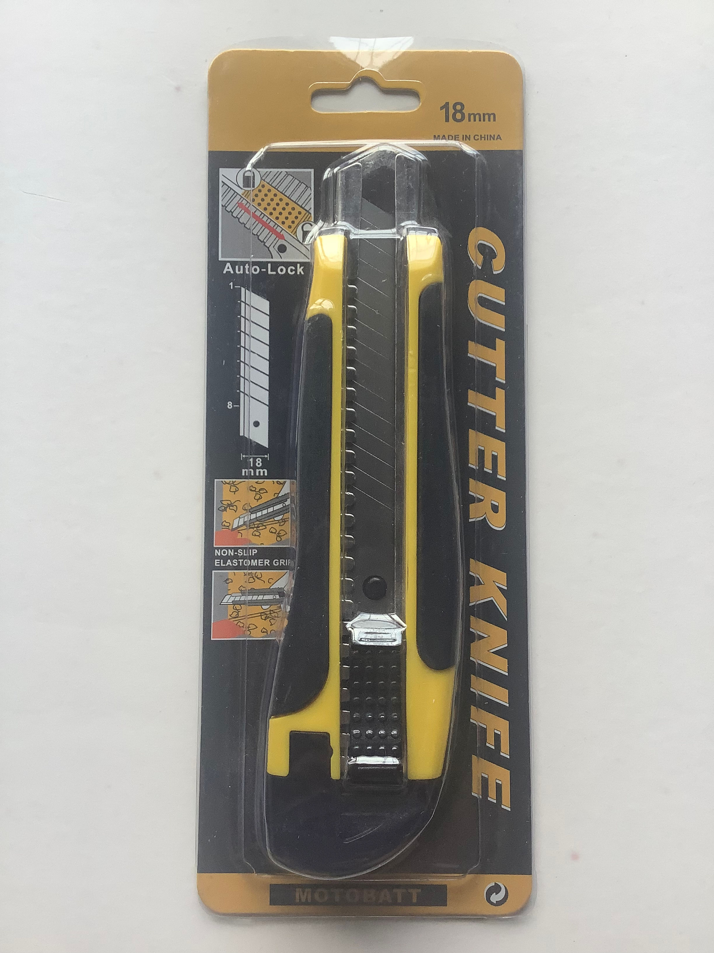 Motobatt Retractable Cutting Knife.