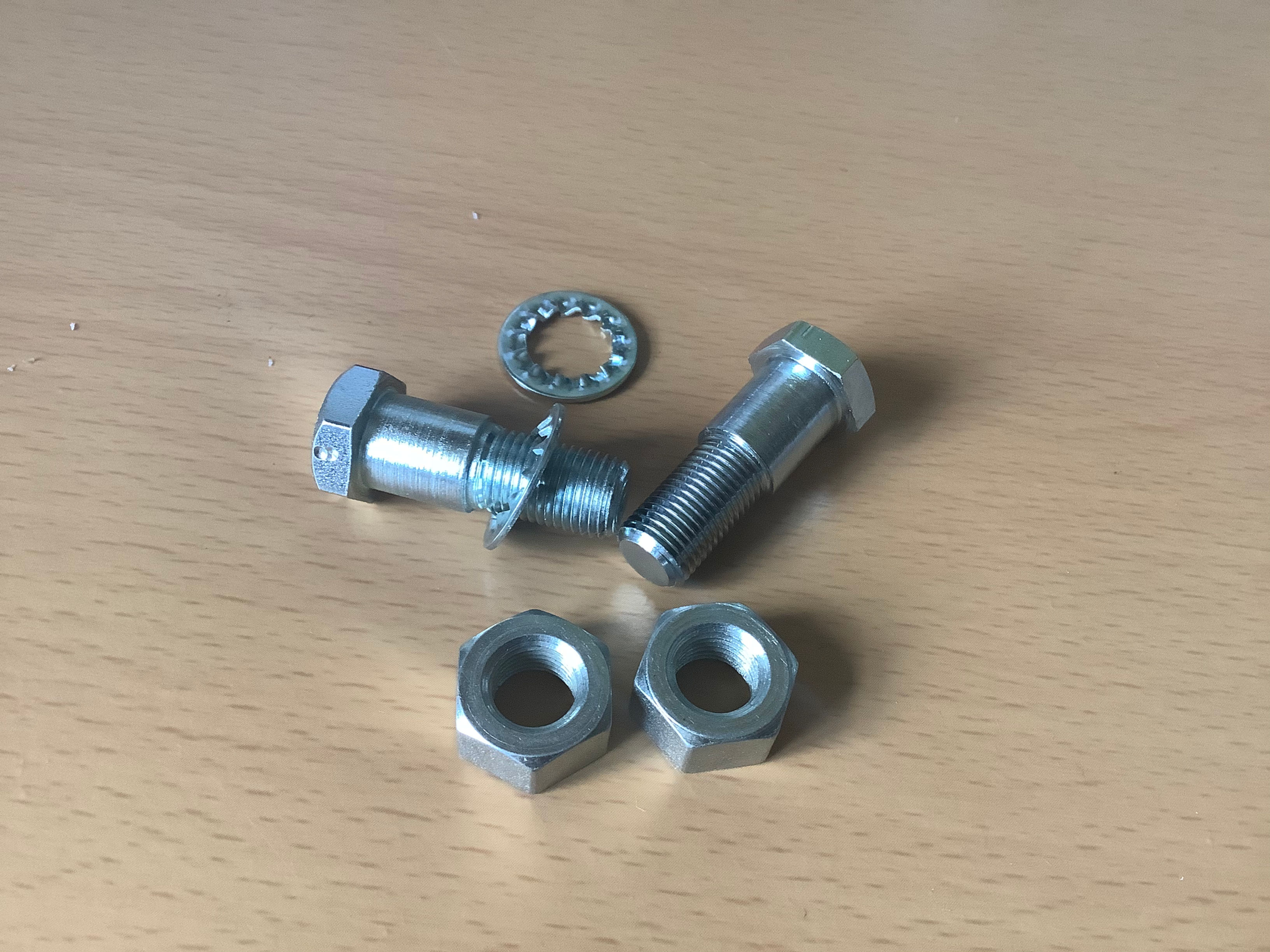Pair BSA Bantam Centre Stand Nut & Bolt: 90-4732 / 02-1813. H313