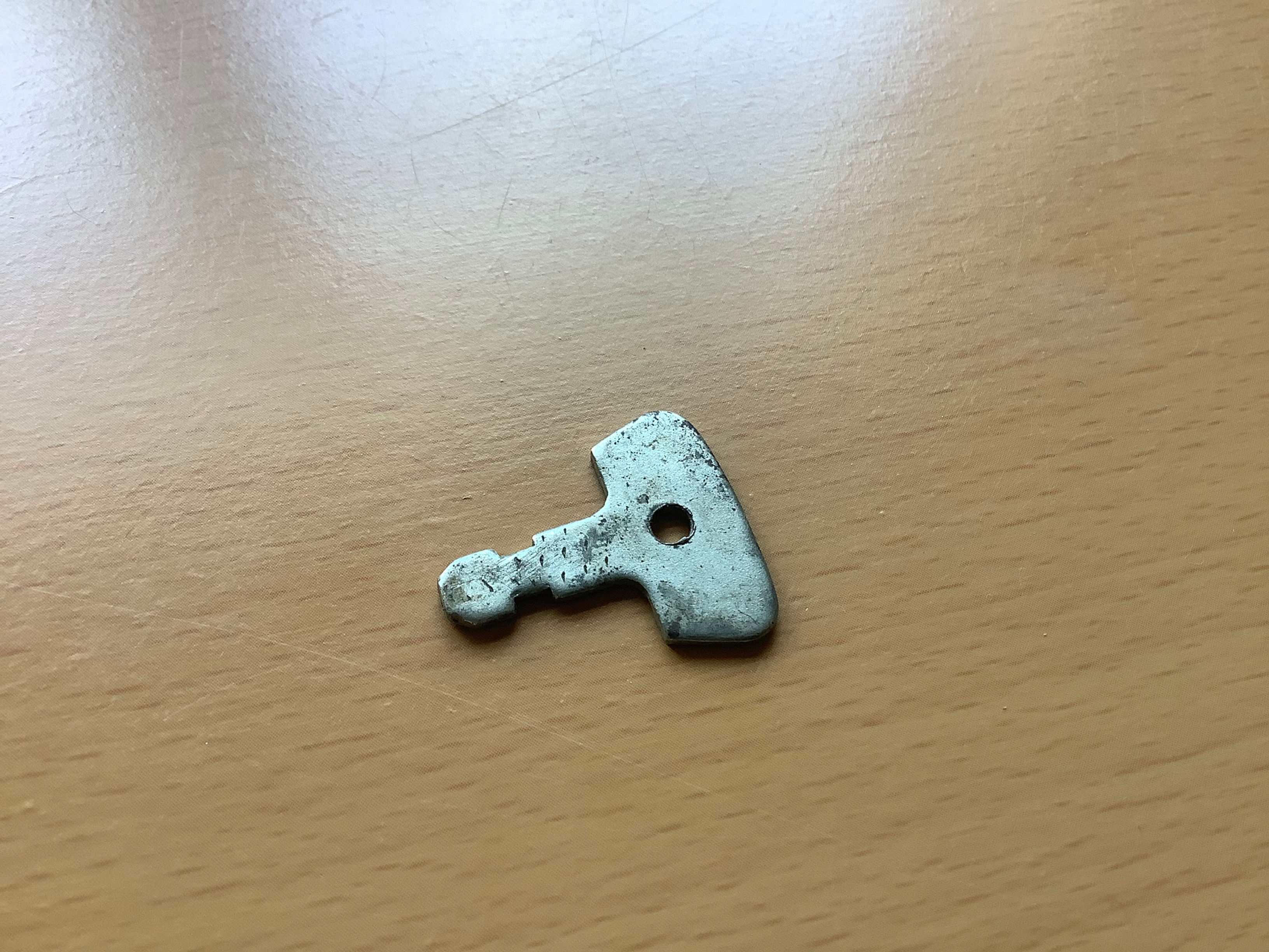 Used Ignition Key, 88SA