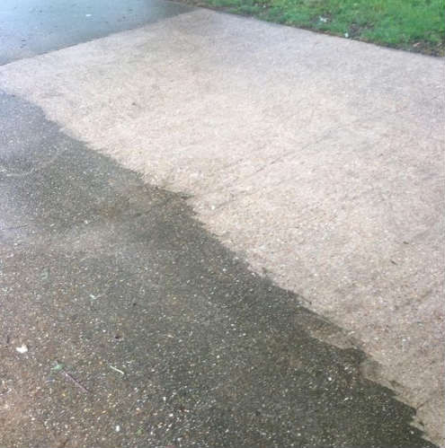 Pressure-Washing-Concrete-Driveway-Befor