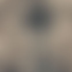 Miglos dūmimas (ang. “gaslighting”) - sunkiau pastebimas emocinis smurtas