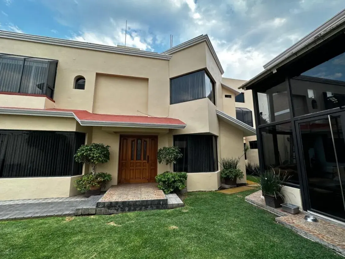 HERMOSA CASA EN TORRES LINDAVISTA