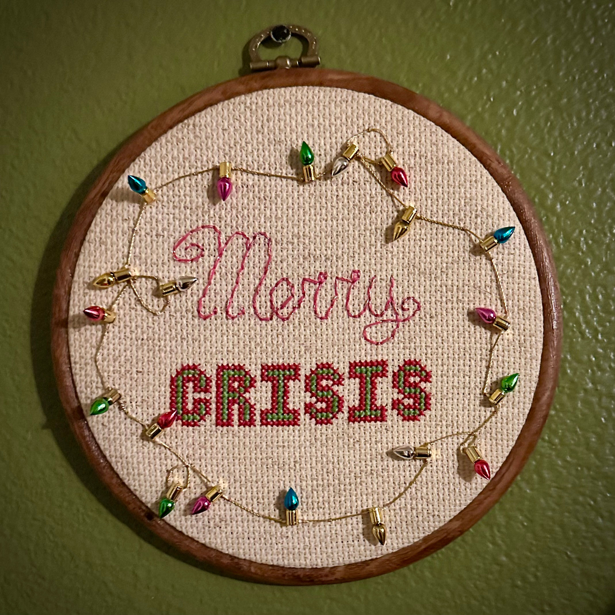 Incandescent Merry Crisis