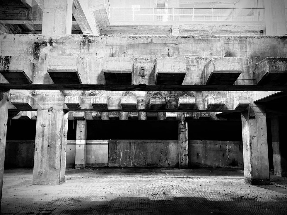 espacio industrial de les 3 ximeneies en Barcelona