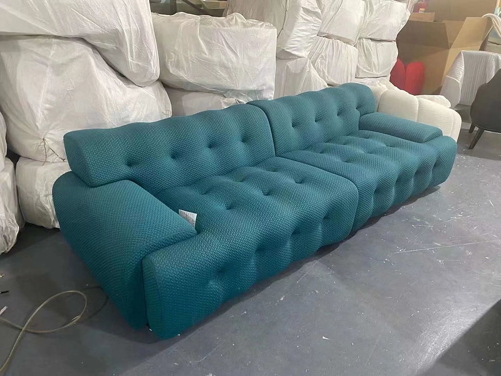 Thumbnail: Blogger Sofa