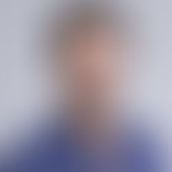 Projeto aprovado de Bernardo Guedes prevê campanhas sobre educação financeira nas escolas municipais