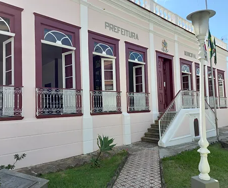 Prefeitura de Leopoldina firma parceria com Esporte Clube Unidos de Ribeiro Junqueira