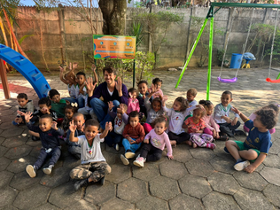 Parquinho novo é entregue na Creche Pica-Pau com recursos de emenda impositiva de Bernardo Guedes