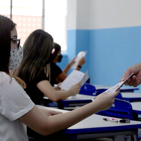 Ubá retoma aulas 100% presenciais na rede municipal a partir do dia 03. Leopoldina ainda não definiu