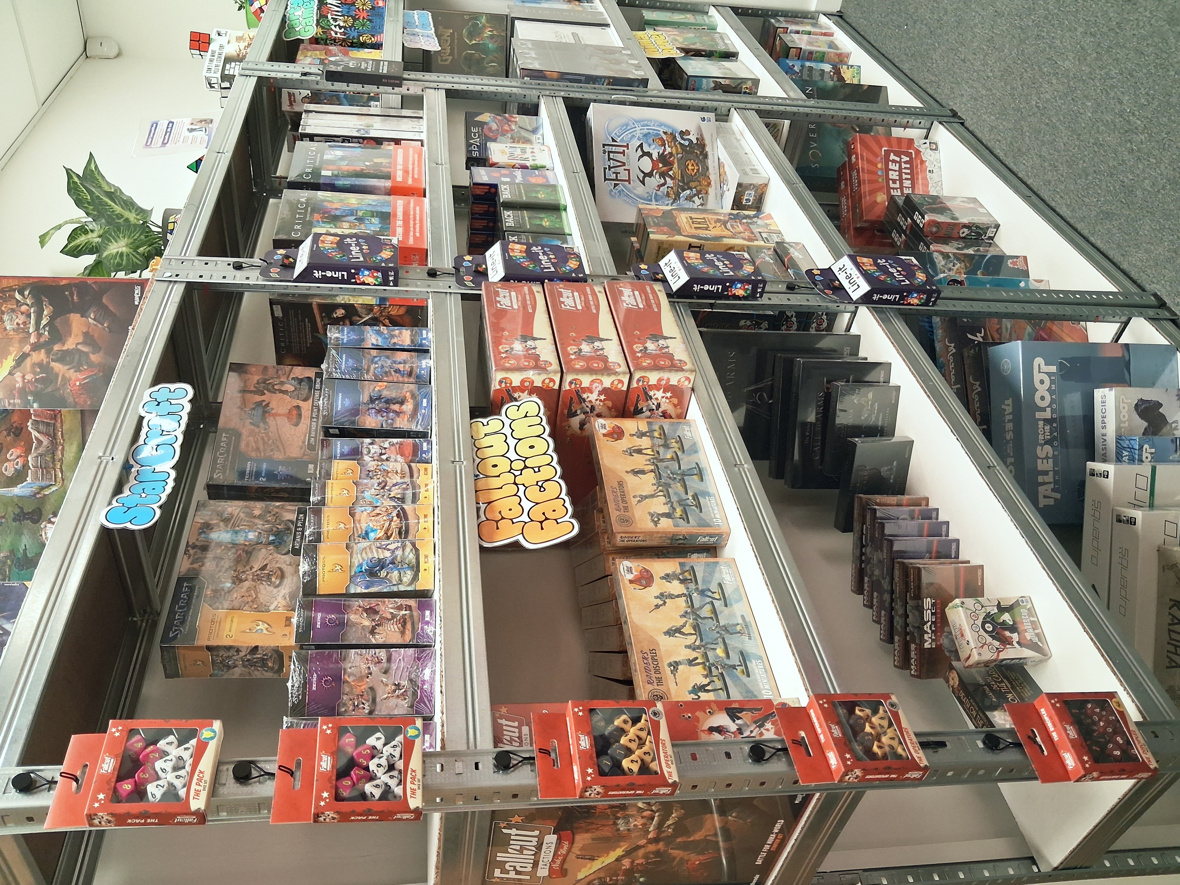 Board Games Shelves