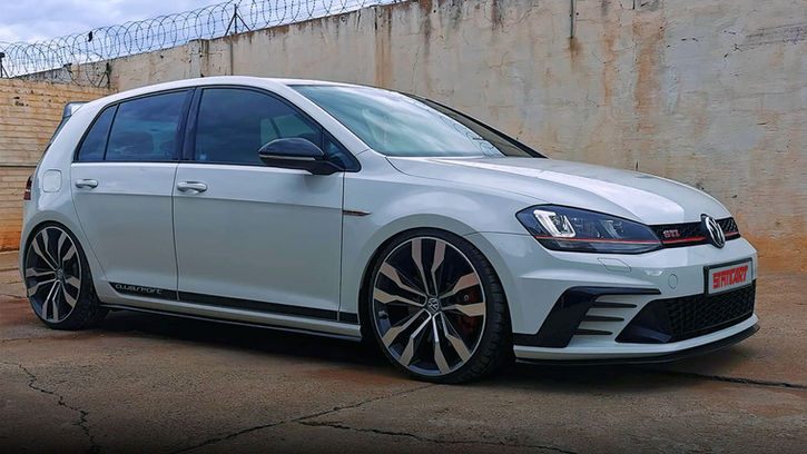 Static VW Golf MK7 GTI Clubsport on Static Art Plus coilovers
