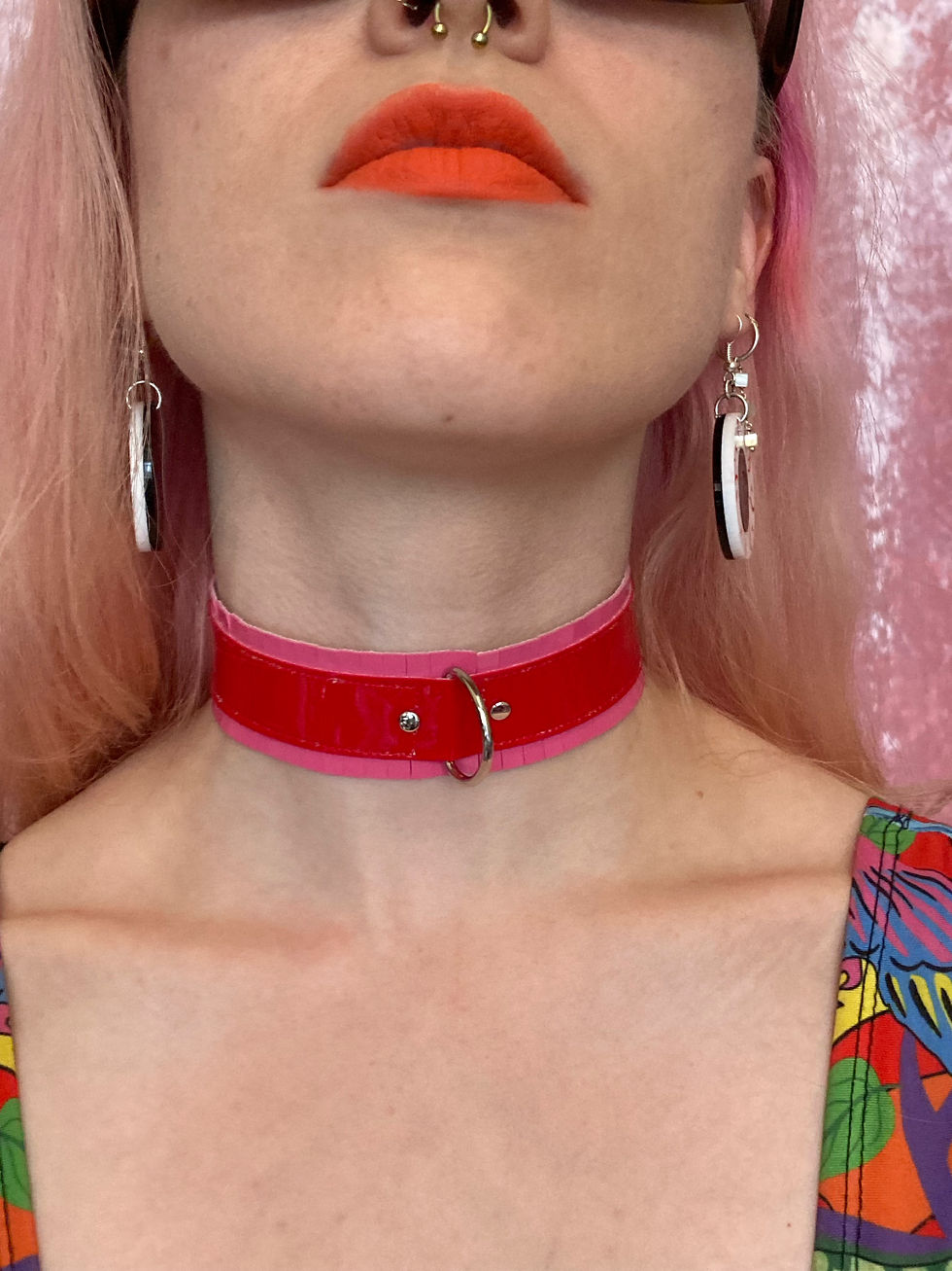 Thumbnail: Fringed PVC choker -Pink & Red