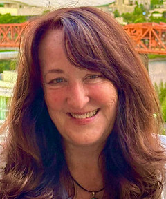 small Kelly_edited.jpg