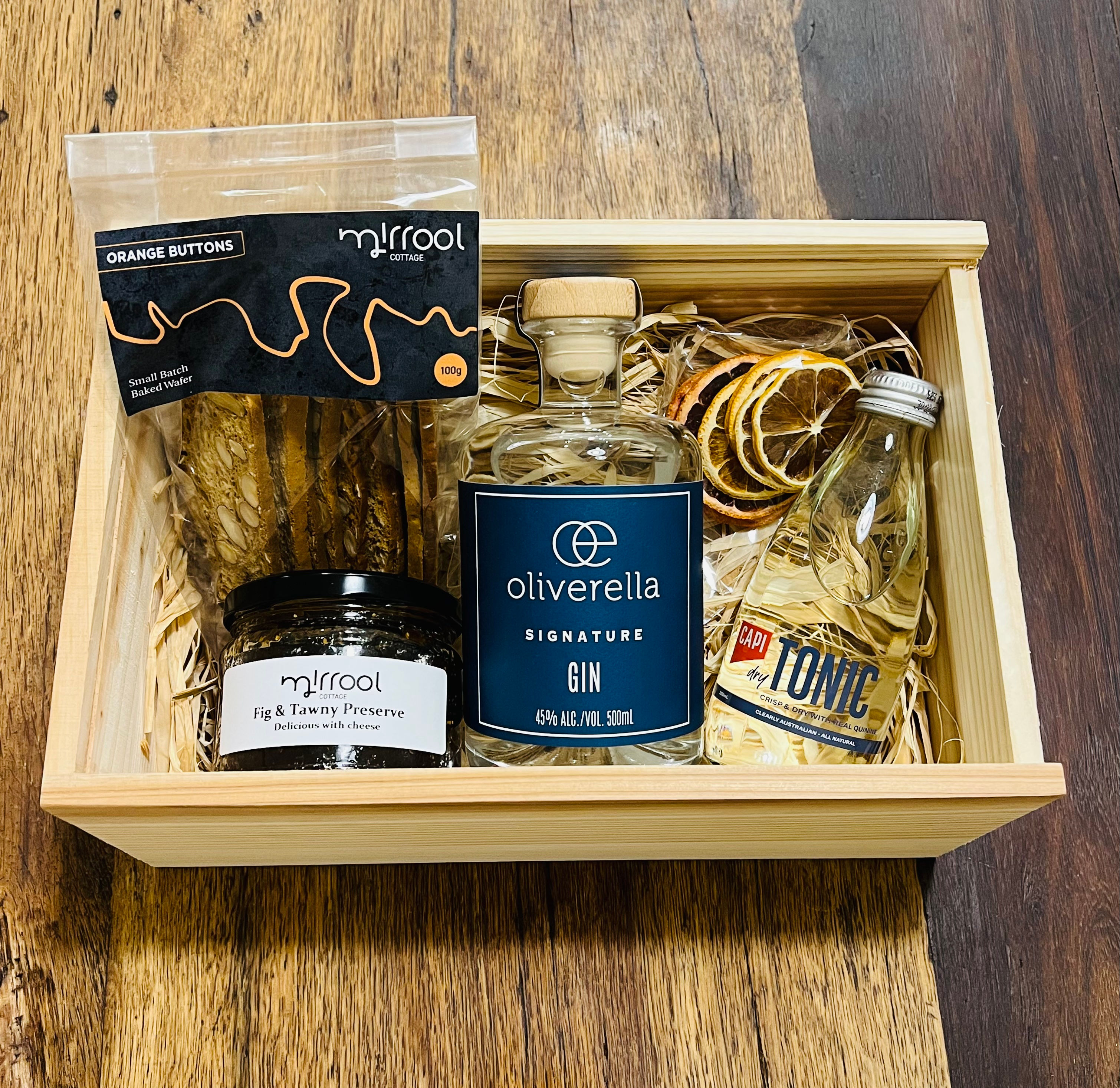 signature gin hamper