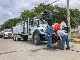 Nuevo Camión para desazolve al servicio de los bahíabanderenses