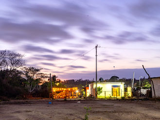 ….Y CUANDO DESPERTÓ EL MONSTRUO SEGUÍA AHÍ