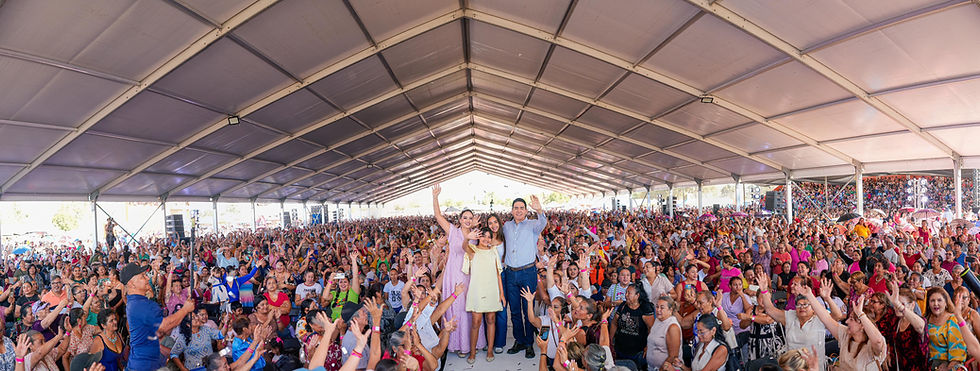 ¡Más de 20,000 madres celebran con Héctor Santana, presidente municipal de Bahia de Banderas el Día de las madres!