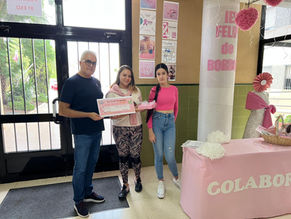 Entrega donativo a Asociación Amiga.