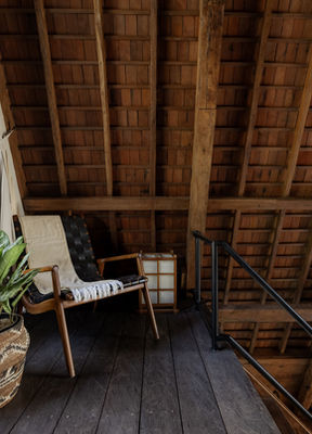 boutique-villa-ubud-jungle-indoor-living-area