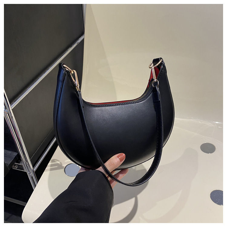 Thumbnail: Luna Curve Shoulder Bag – Espresso