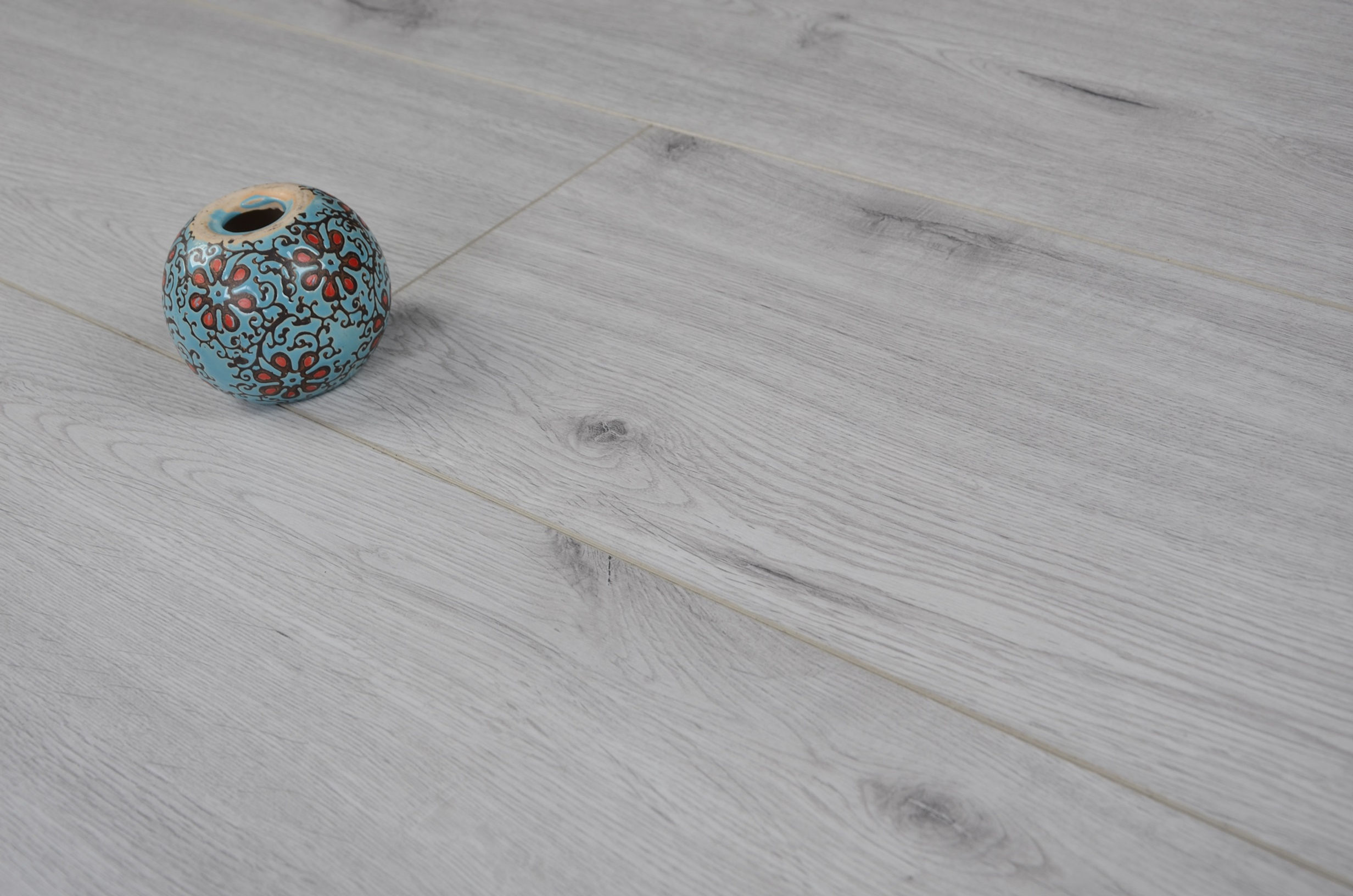 bharc Infinity Ontario laminate wood flooring