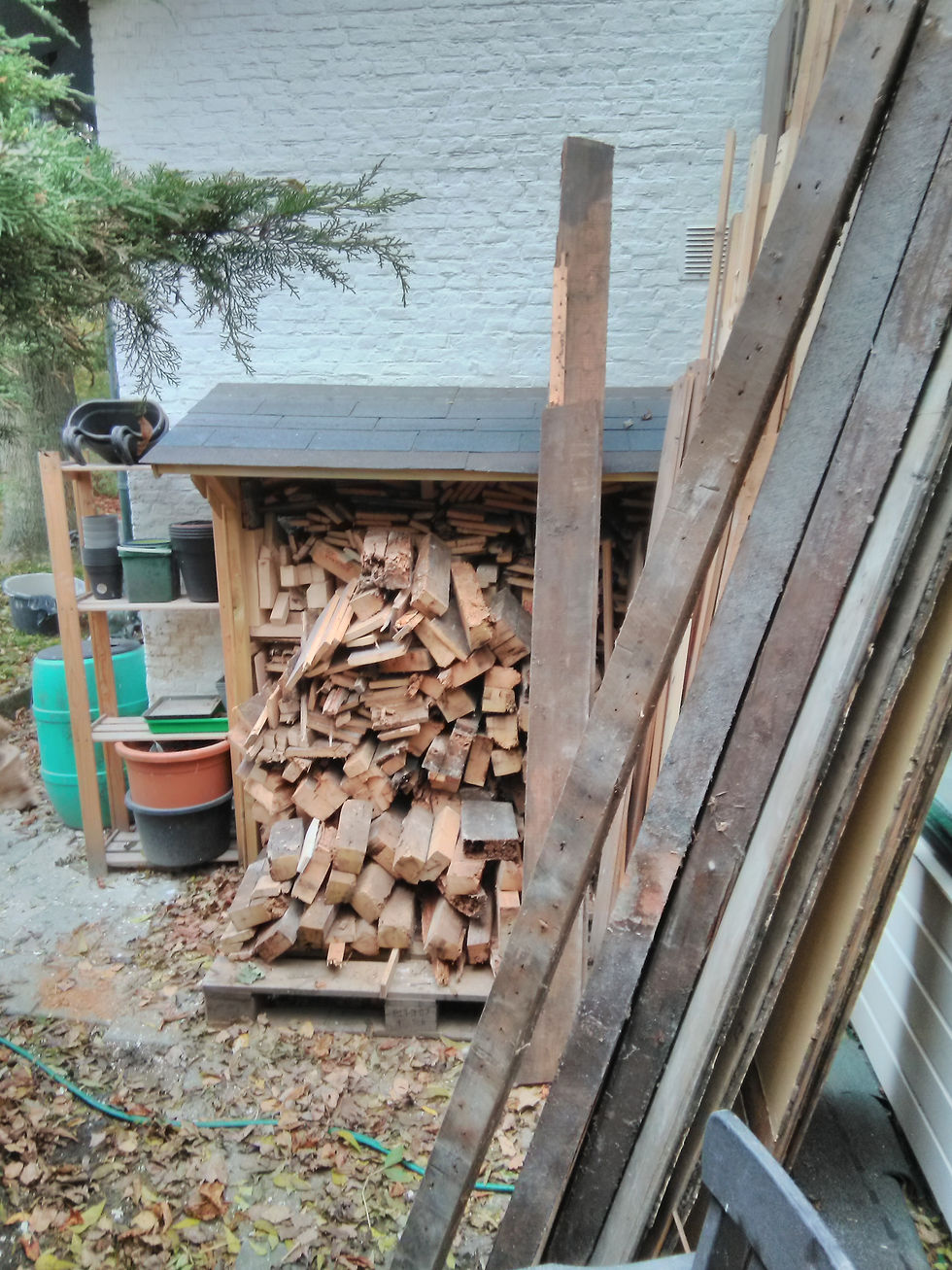 Old floor (disassembled)