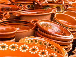 ¿Cómo curar una olla de barro?