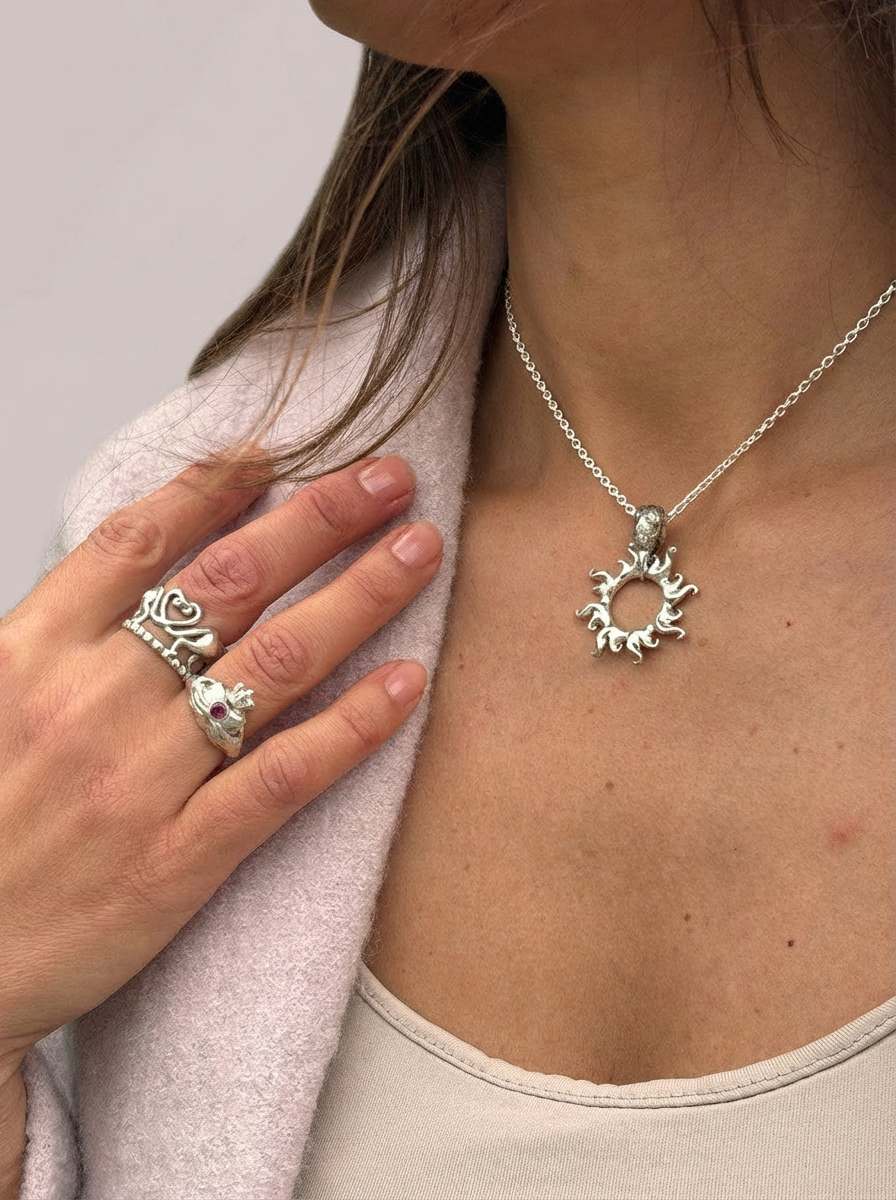 Thumbnail: Claddagh Ring