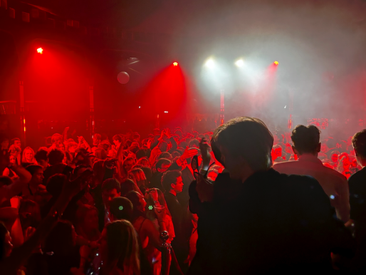 Kate Kennedy May Ball: Spiegeltastic