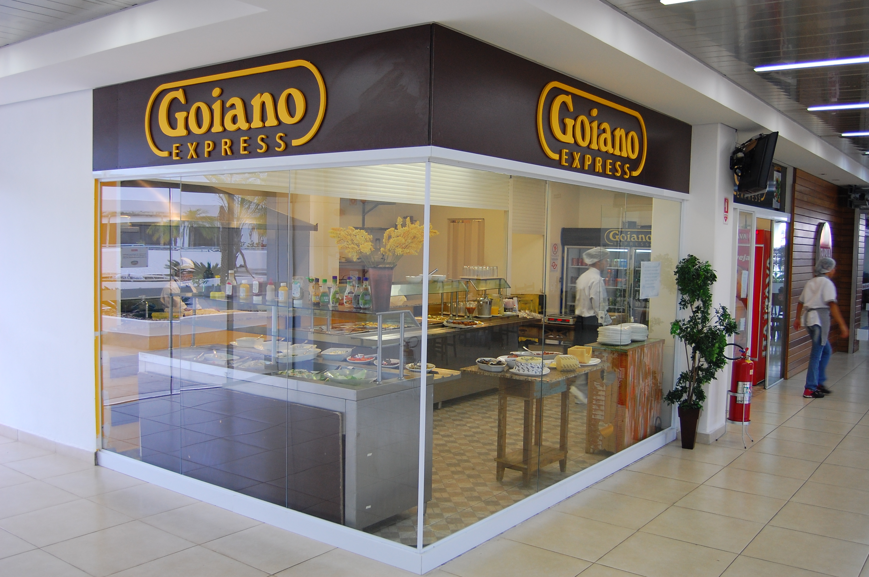 Fachada loja em shopping