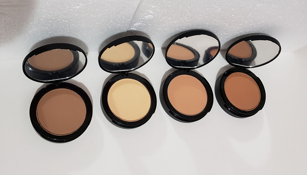 Miniatura: Base de maquillaje en polvo mate con espejo y esponja