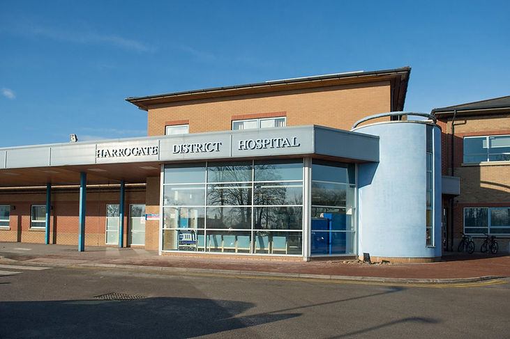 Picture of the front of harrogate hospital