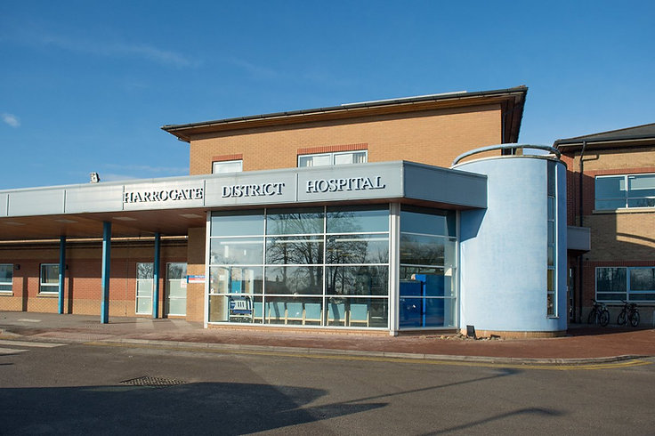 Picture of the front of harrogate hospital
