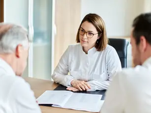 Schilddrüsenüberfunktion (Hyperthyreose) - Symptome, Ursachen und Therapie