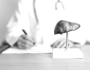 Dr.-Lunow-FibroScan-gesundheitscheck-praxisklinik-checkup-Leberkrebs-fibrose-wegovy-ozempic-leber-gesundheitscheck-fettleber