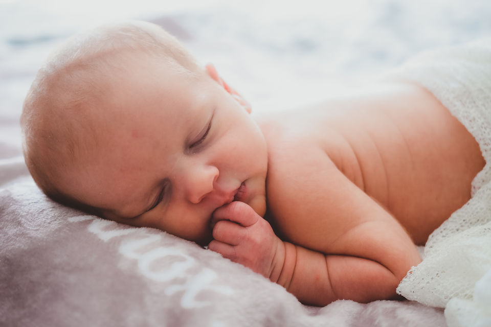 Knox-Newborn-0602.JPG