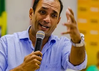 'VALE-MAIS TEMPORÁRIO' VALE MENOS DO QUE OS PROFESSORES MERECEM