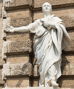 Cicero_statue_courthouse,_Rome,_Italy_ed