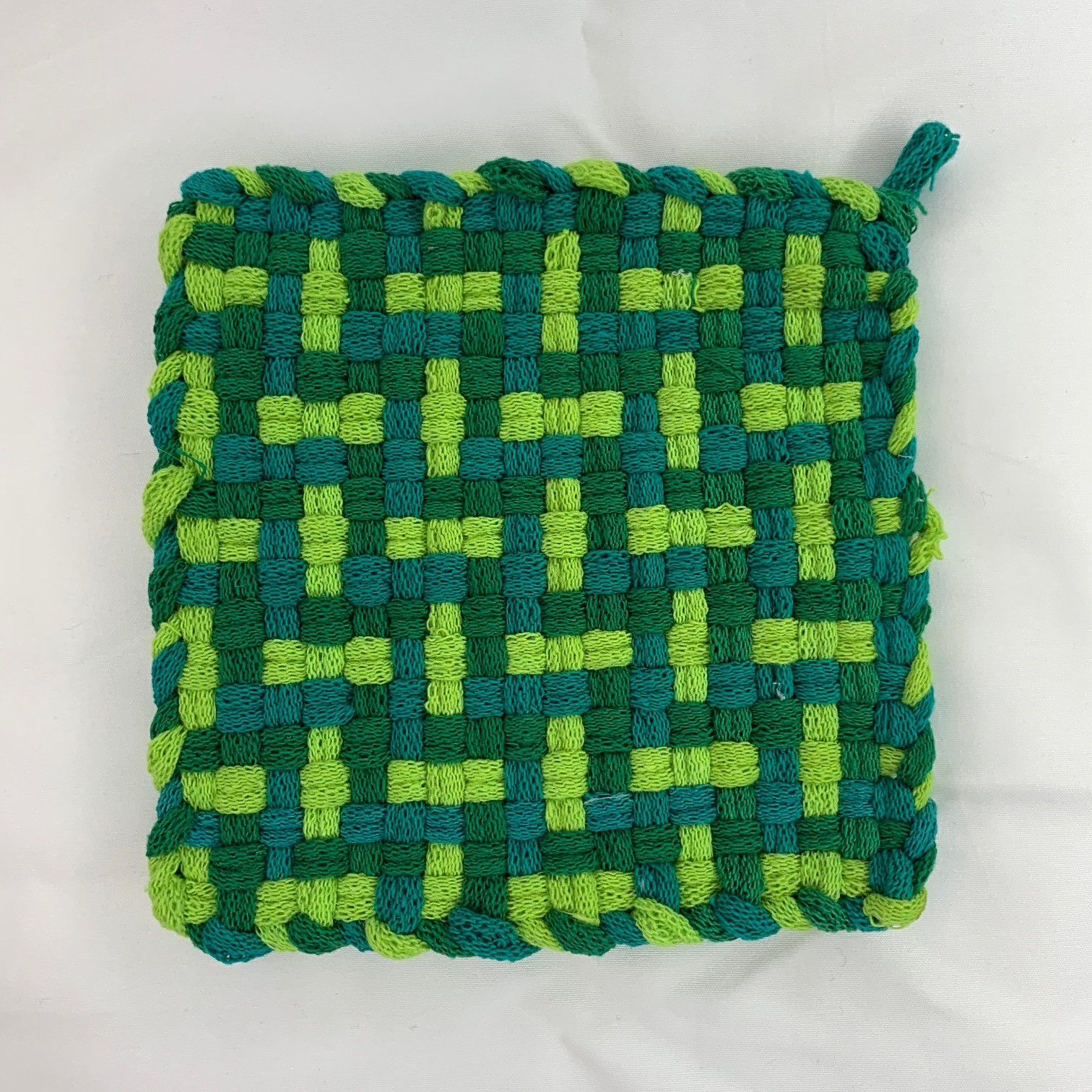 Pot Holder 6"x6" Green Colors V105