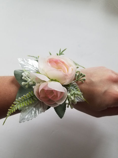 BrandiesBouquets_Prom Set 014_001.jpg