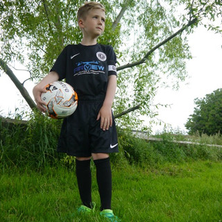 Sponsor Football Team