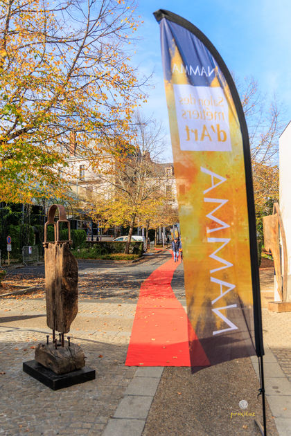 NAMMA 2025, 17 à 19 octobre 2025. Le tapis rouge reliant les deux salles.